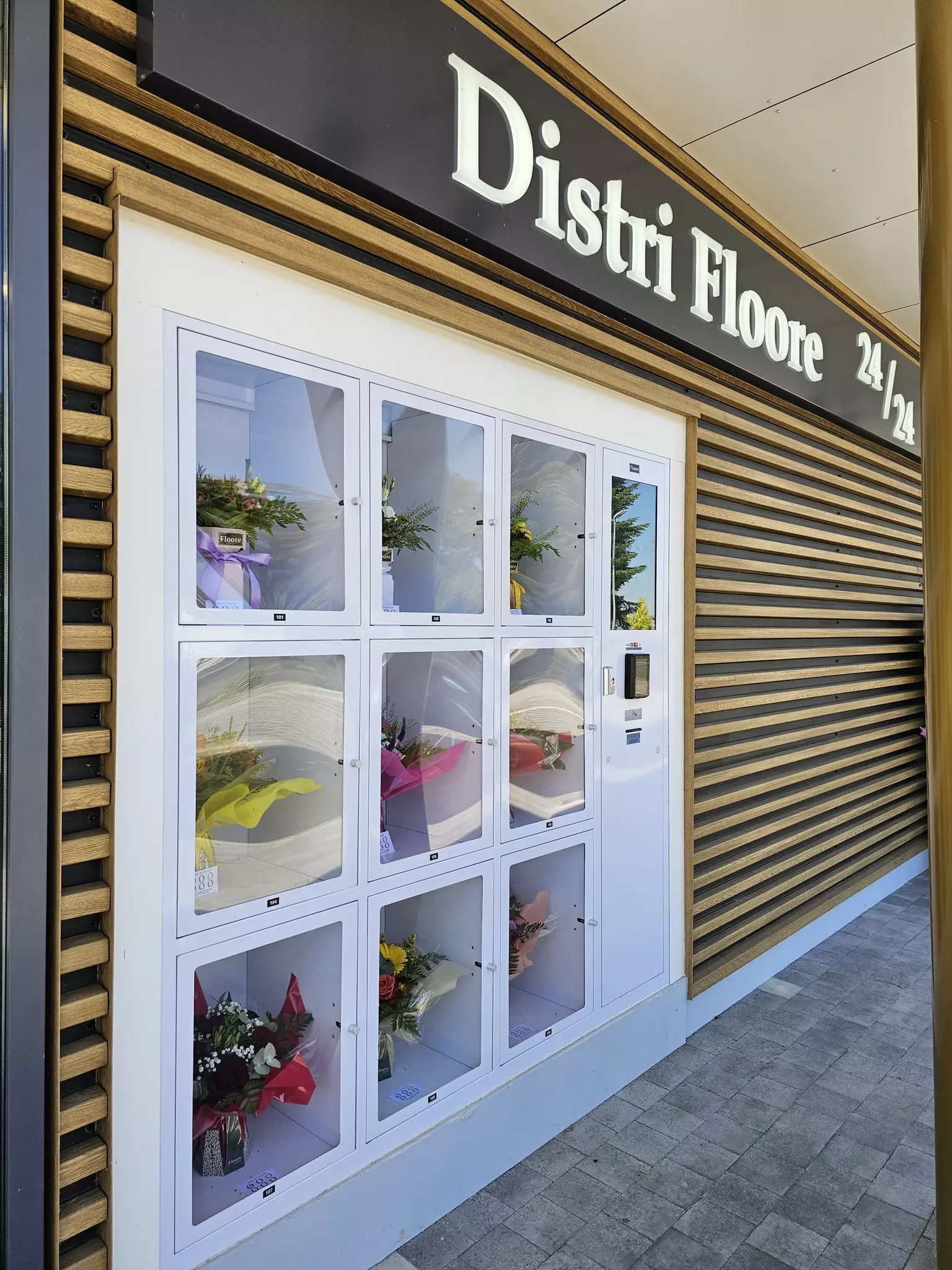 Chez Floore : Distri Floor — Fleuriste, Beauvais