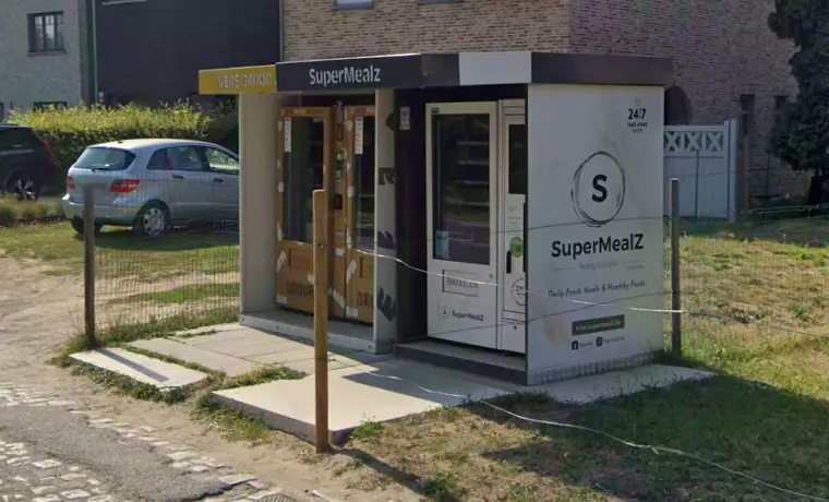 SuperMealZ   — Catering, Duffel