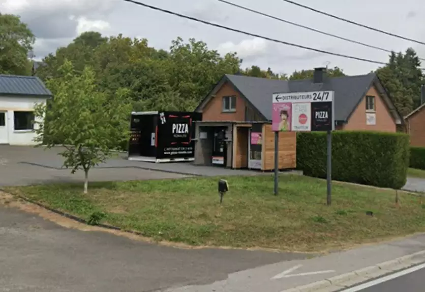 Les glaces de Lalie — Glace, Menil-Favay